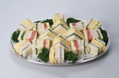 2,600円(税込2,808円)